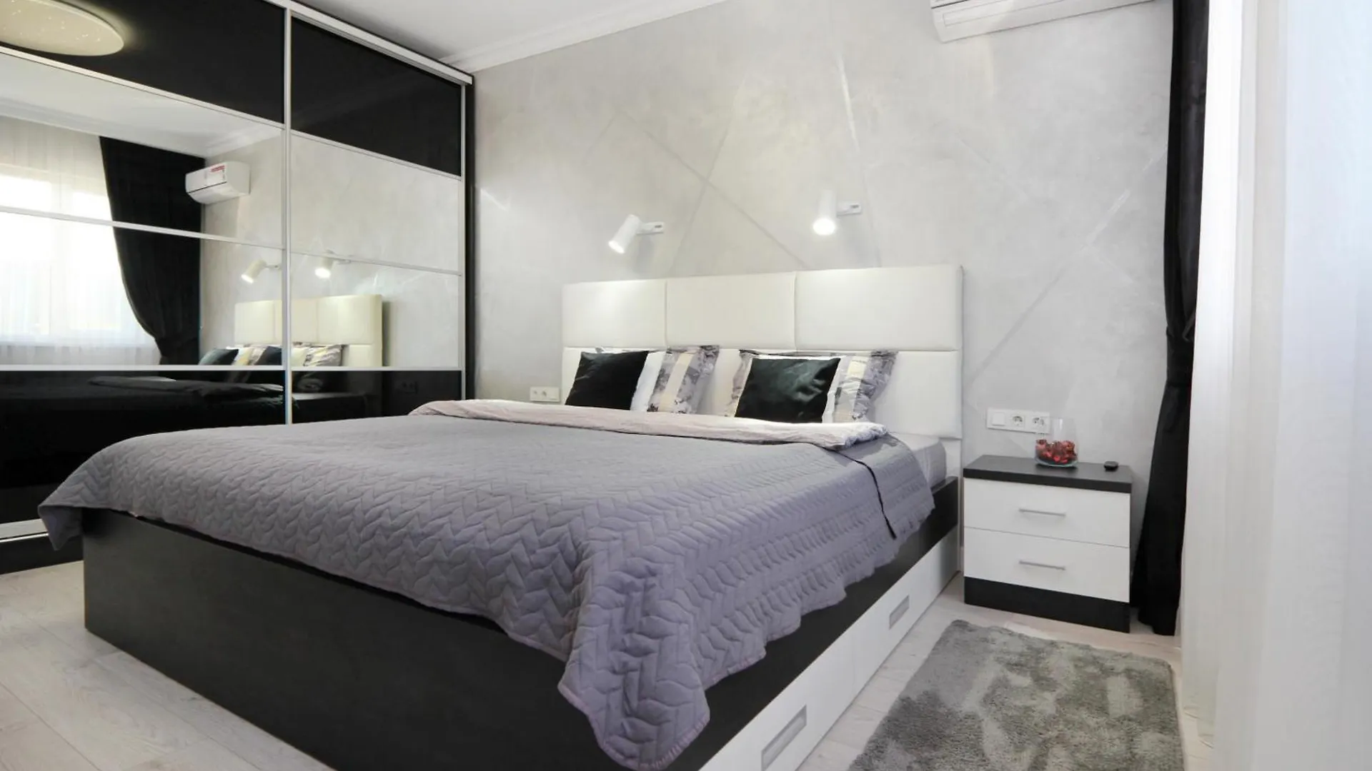 Apartment Апартаменты В Современном Районе Выбор Путешественника Almaty