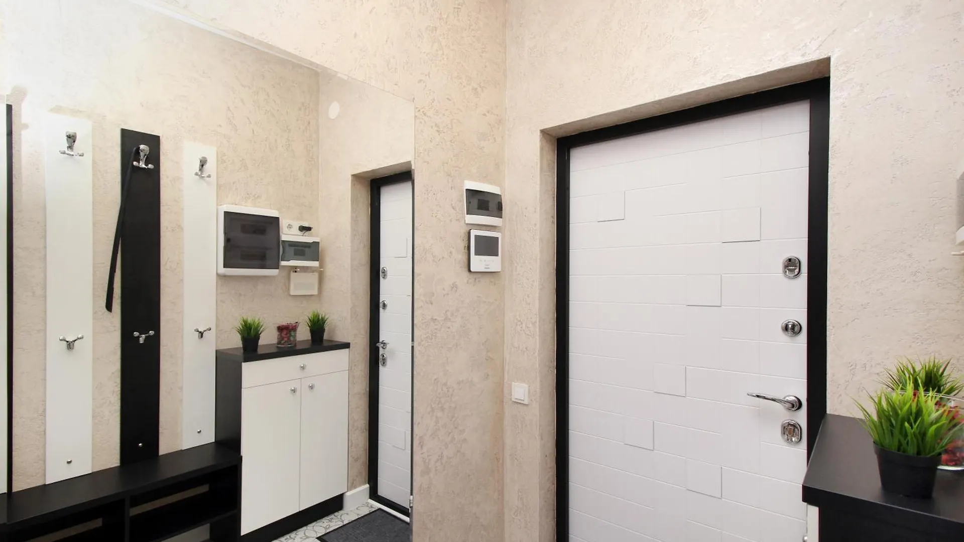 Апартаменты В Современном Районе Выбор Путешественника Almaty Apartment