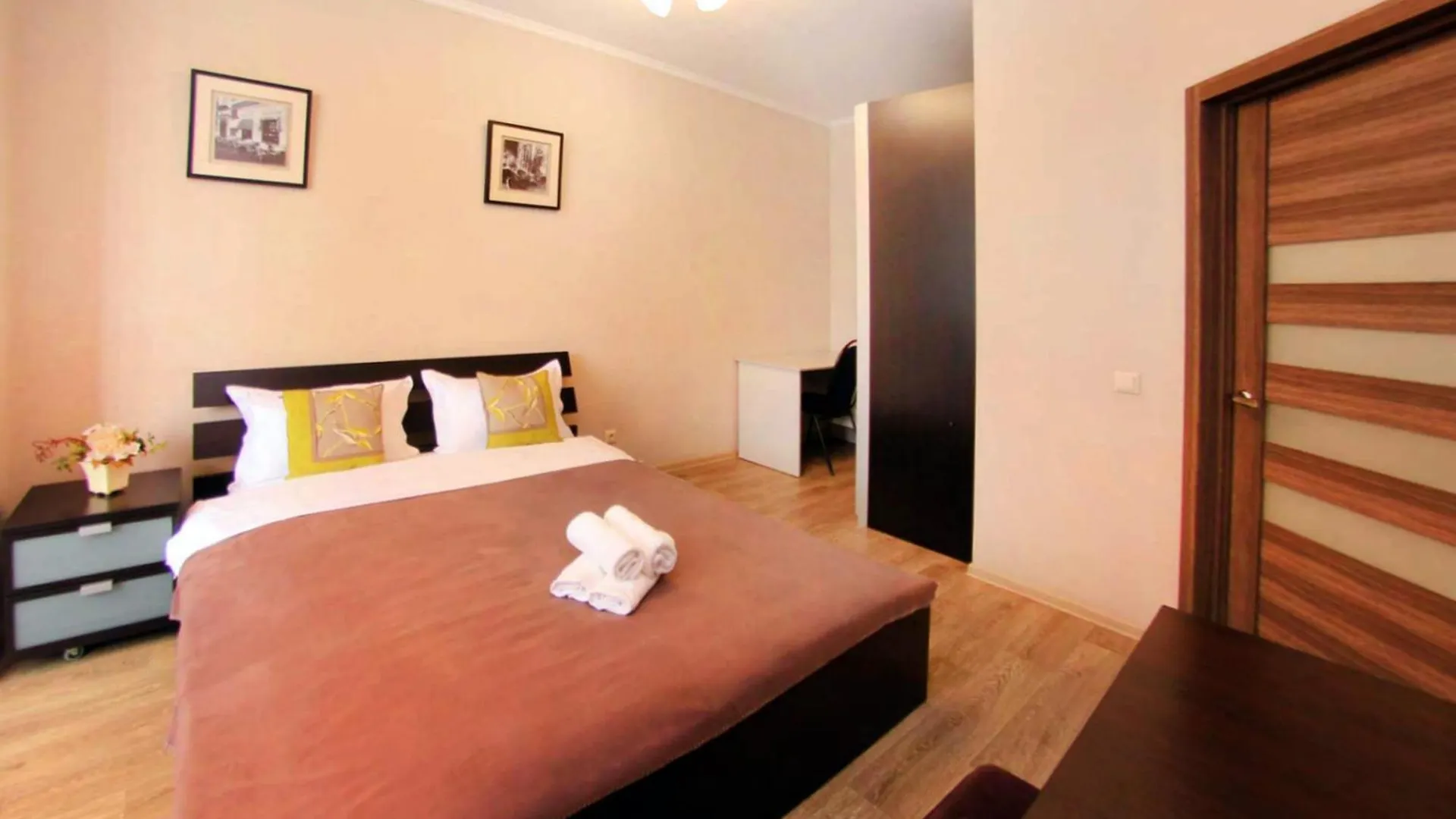 Апартаменты В Современном Районе Выбор Путешественника Almaty Apartment