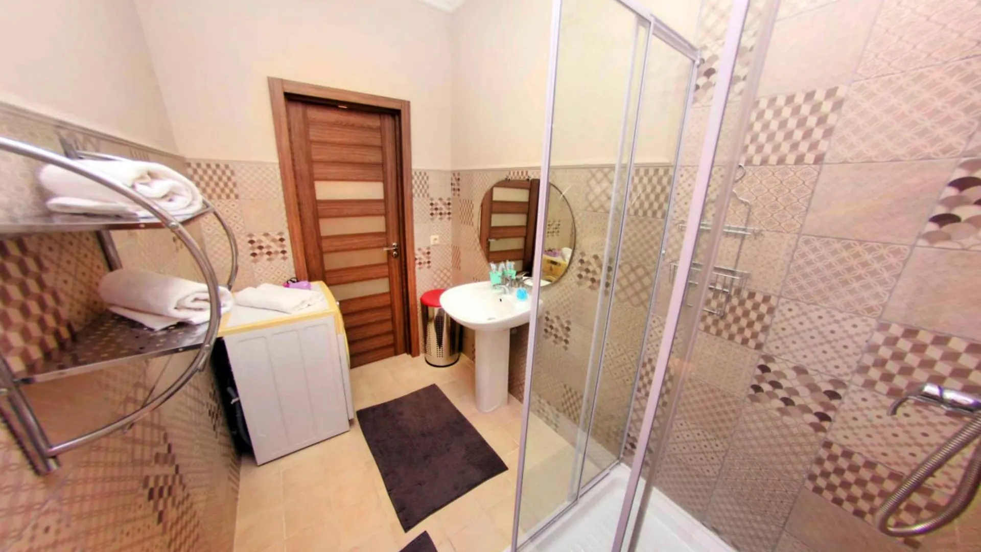 Апартаменты В Современном Районе Выбор Путешественника Almaty Apartment