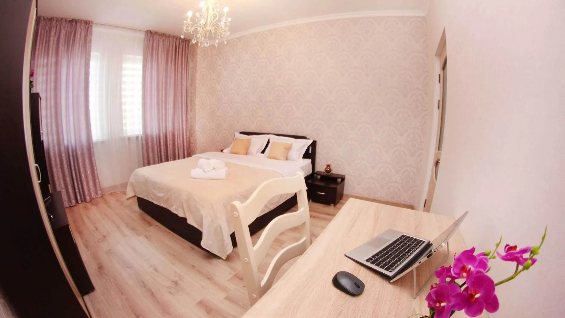 Апартаменты В Современном Районе Выбор Путешественника Almaty Apartment